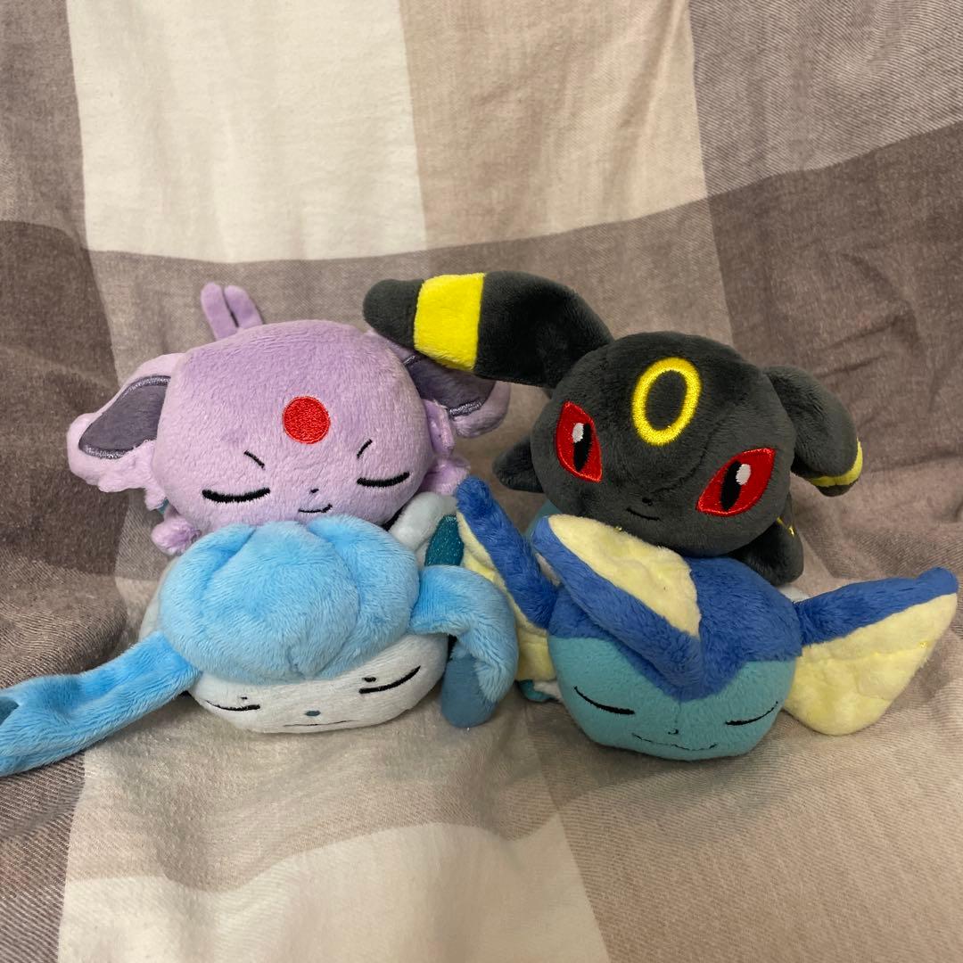 ポケモンセンター限定　ポケモン　くったりぬいぐるみ　ブイズ　ブラッキー　エーフィ