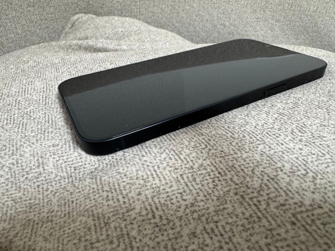 iPhone 14 Plus SIMフリー / 256GB / 箱・ケーブル付