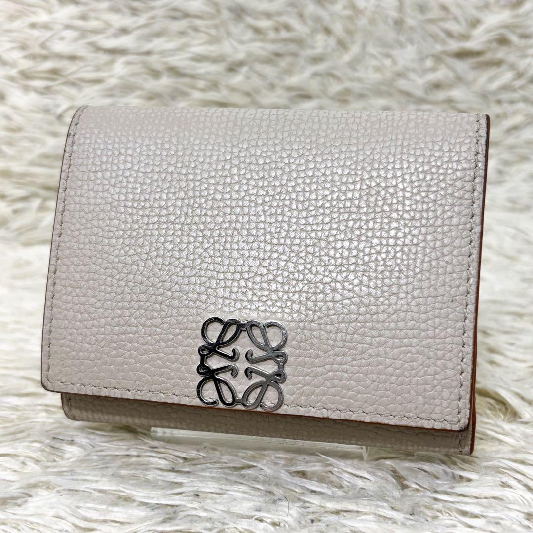 【美品】ロエベ トライフォールドウォレット アナグラム ペブルグレインカーフ