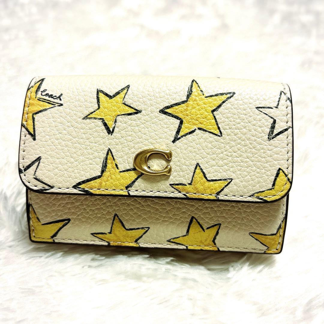 未使用級✨COACH✨コーチ 三つ折り 財布 星 スター コンパクト