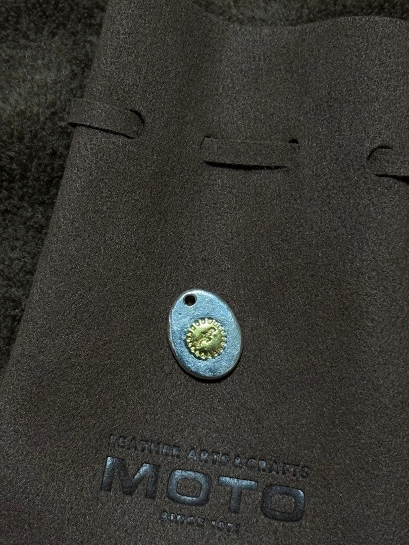 モトレザー EAGLE STAMPED PENDANT \"WIND\"