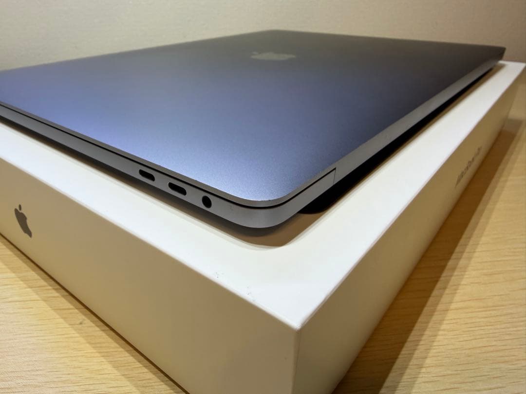 MacBook Pro 16インチ 2019 （i9 ／64GB ／4TB ）