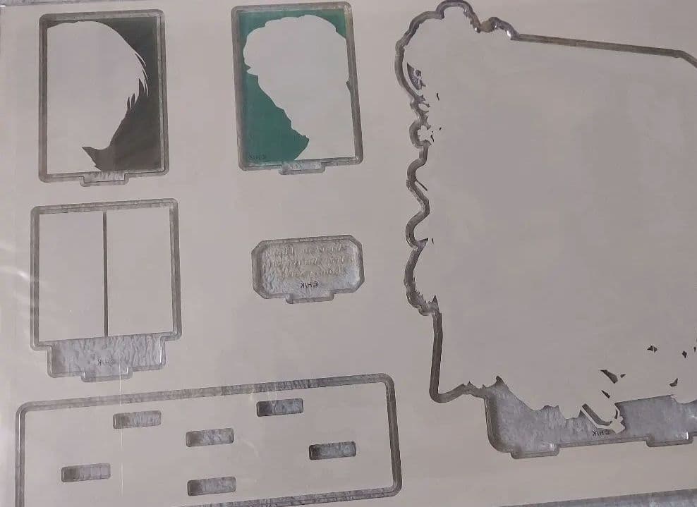 進撃の巨人　オンライン展覧会　アクリルジオラマ　リヴァイ　アニーク