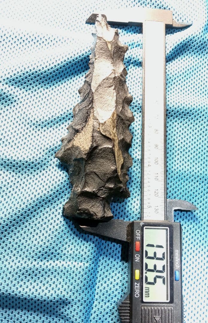 巨大石匙 スクレイパー 360 f 石器 サヌカイト 模写