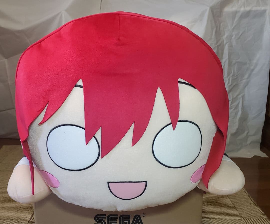 テラジャンボ　虹ヶ咲　エマ・ヴェルデ 　ラブライブ　寝そべりぬいぐるみ