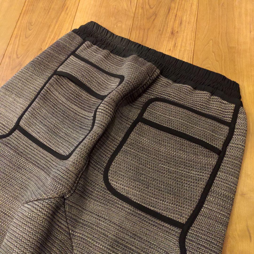 byborre バイボレ　パンツ　グレー