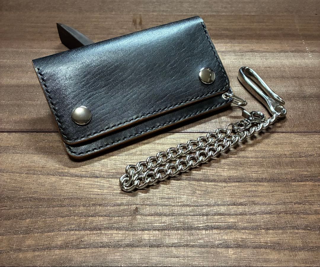 本革ミドルトラッカーウォレット