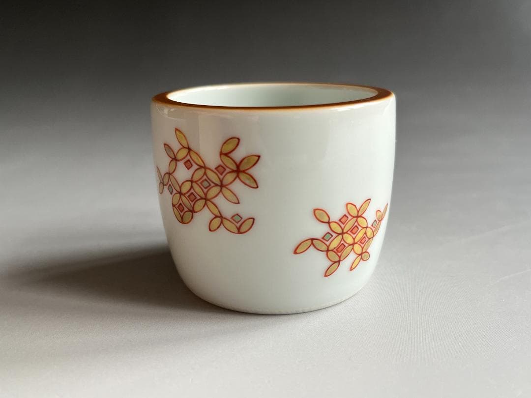 三浦竹泉　色絵七宝文　蓋置