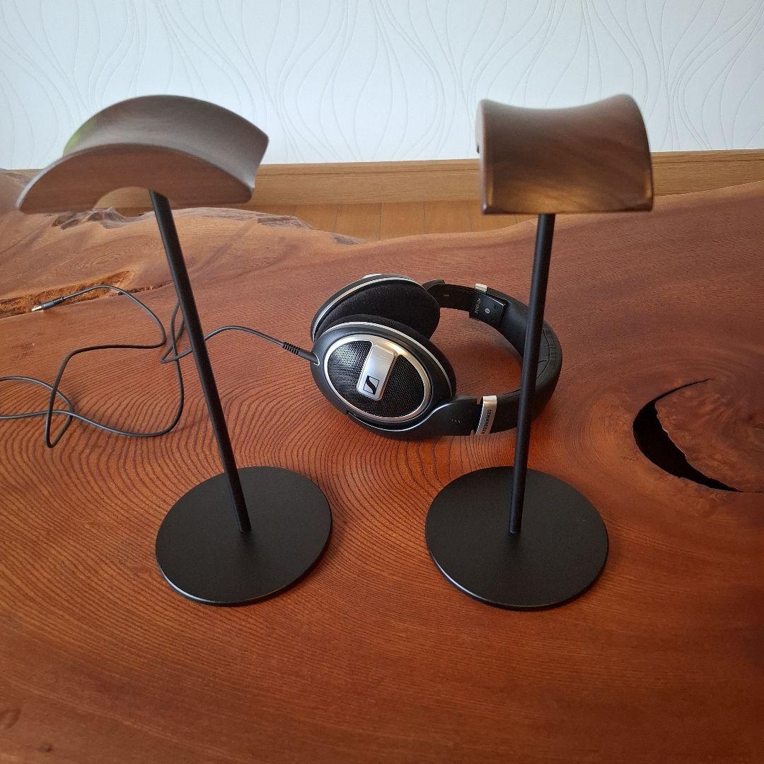 ゼンハイザーヘッドホーン&天然木ヘッドホーンスタンド2セット良品！！