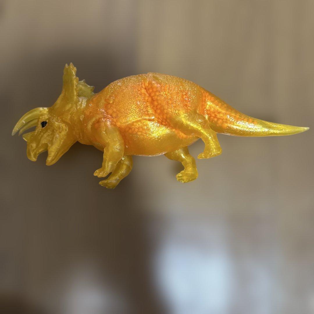 アンドコ　キャンペーン限定ゴールドバージョン　恐竜アタック　レア