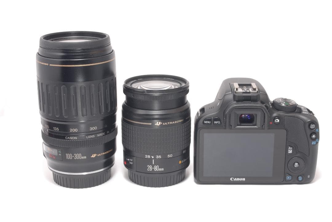 ⭐️超望遠レンズ付き⭐️Canon Kiss X7 キャノン　デジタル一眼レフ