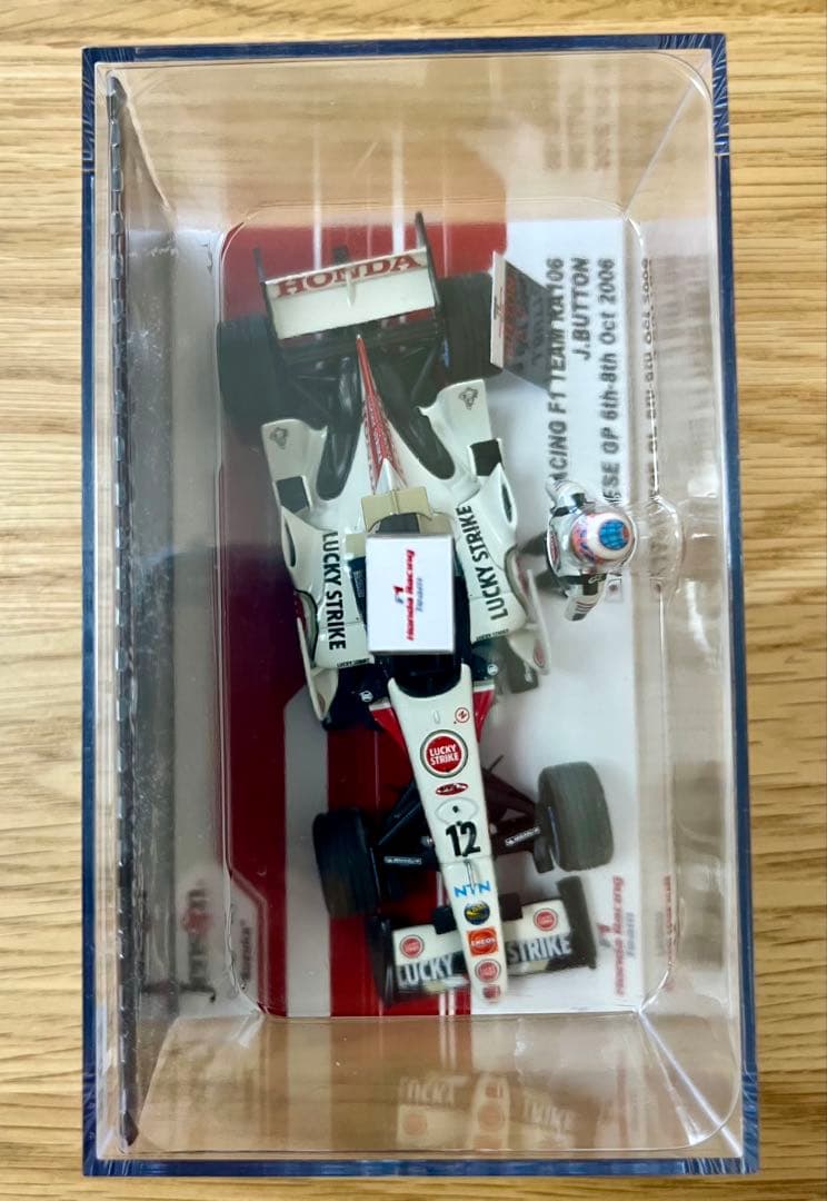 ミニチャンプス F1 ホンダレーシングRA106 J.バトン '06年 日本GP