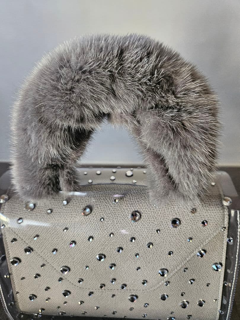 ヴァレクストラ　ミンクファーハンドルカバーグレー系