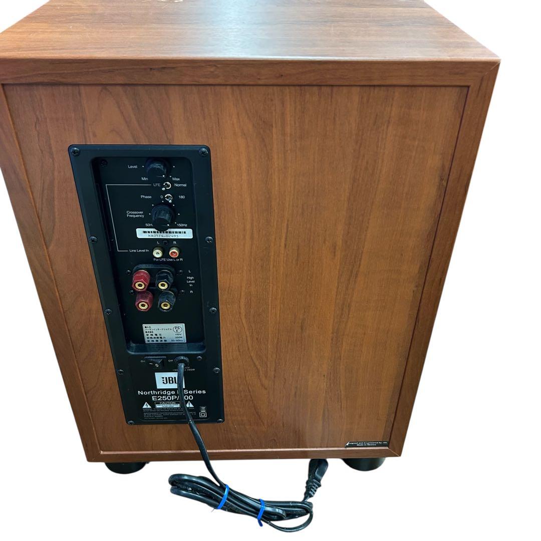 JBL E250P/100 サブウーファー 迫力の重低音と臨場感！