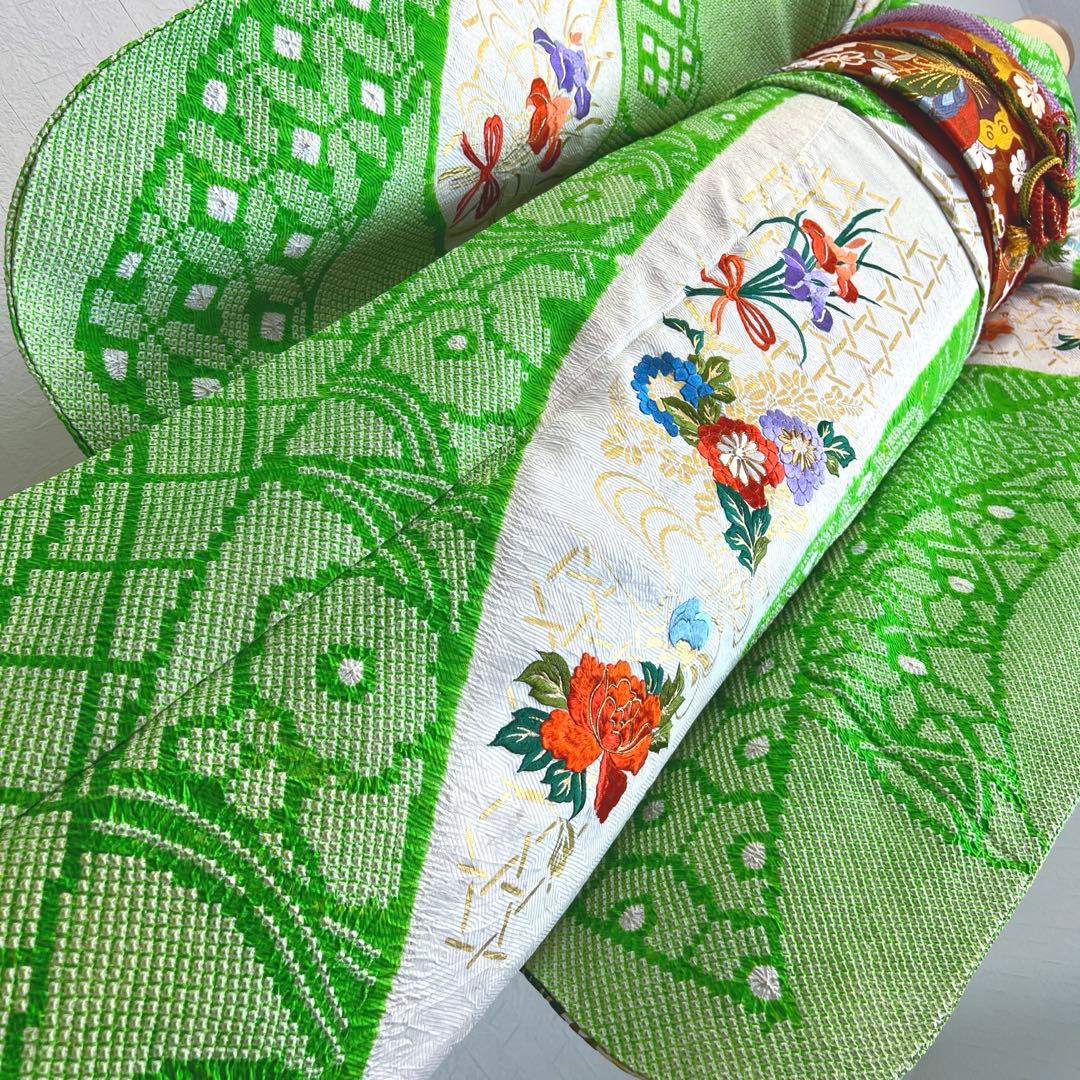 448 振袖フルセット 正絹 グリーン 黄緑 総刺繍 金彩 絞り レトロ 古風