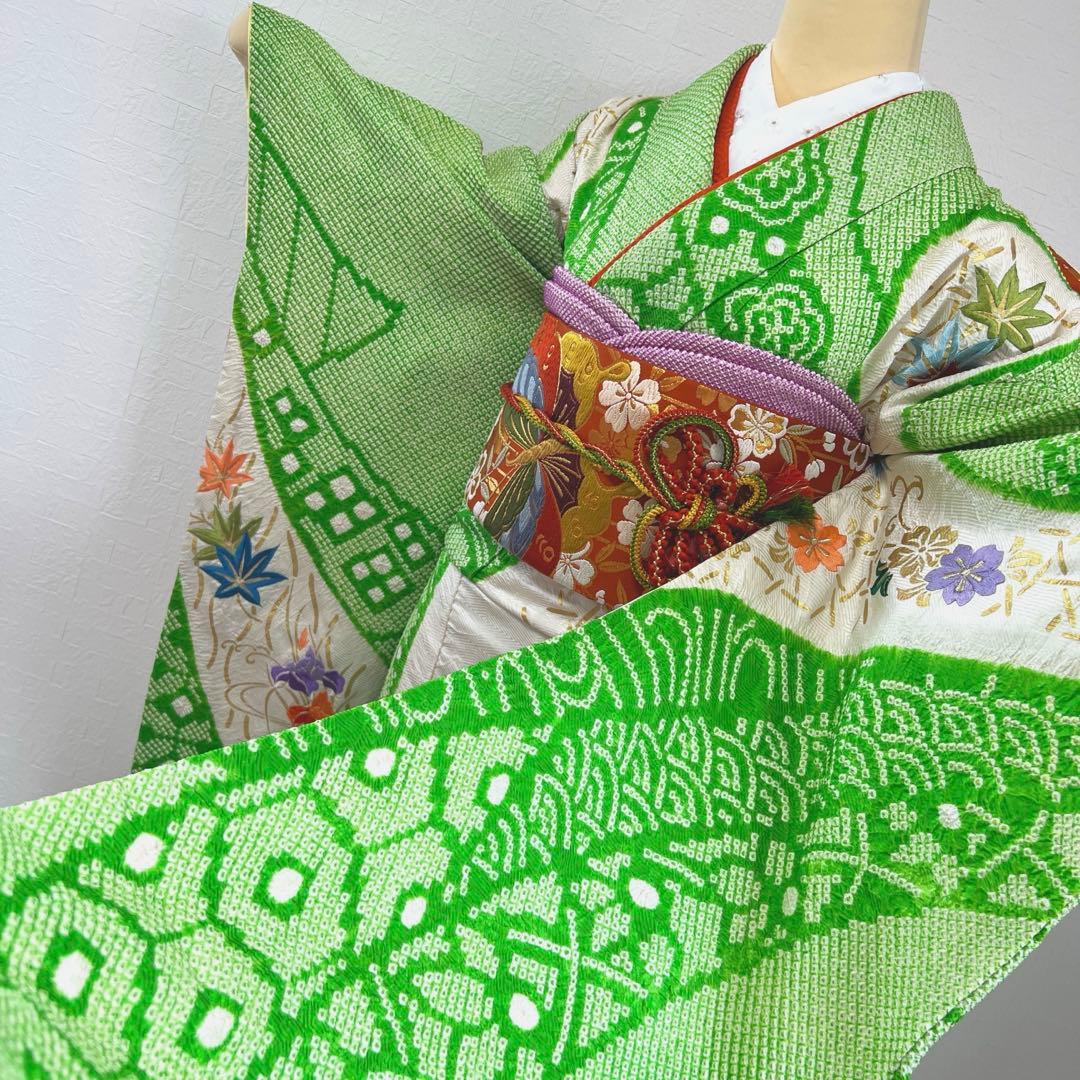 448 振袖フルセット 正絹 グリーン 黄緑 総刺繍 金彩 絞り レトロ 古風