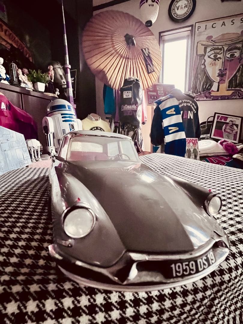 シトロエンDS19 ディスプレイモデル1/12サイズ、かなり大きいused