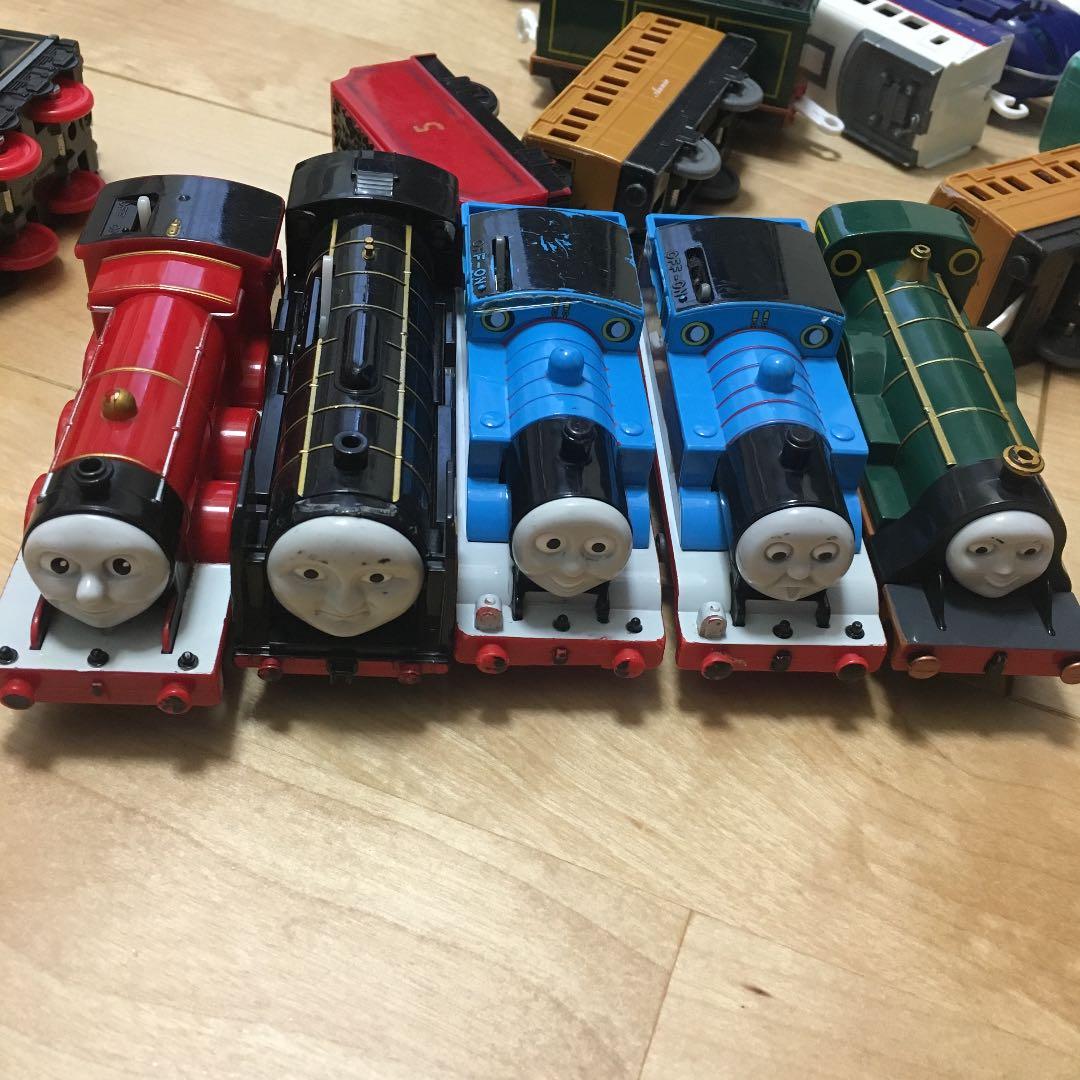 ぱっぱぱ様 レールと同封 プラレール 電車 30点 ジャンク品含め