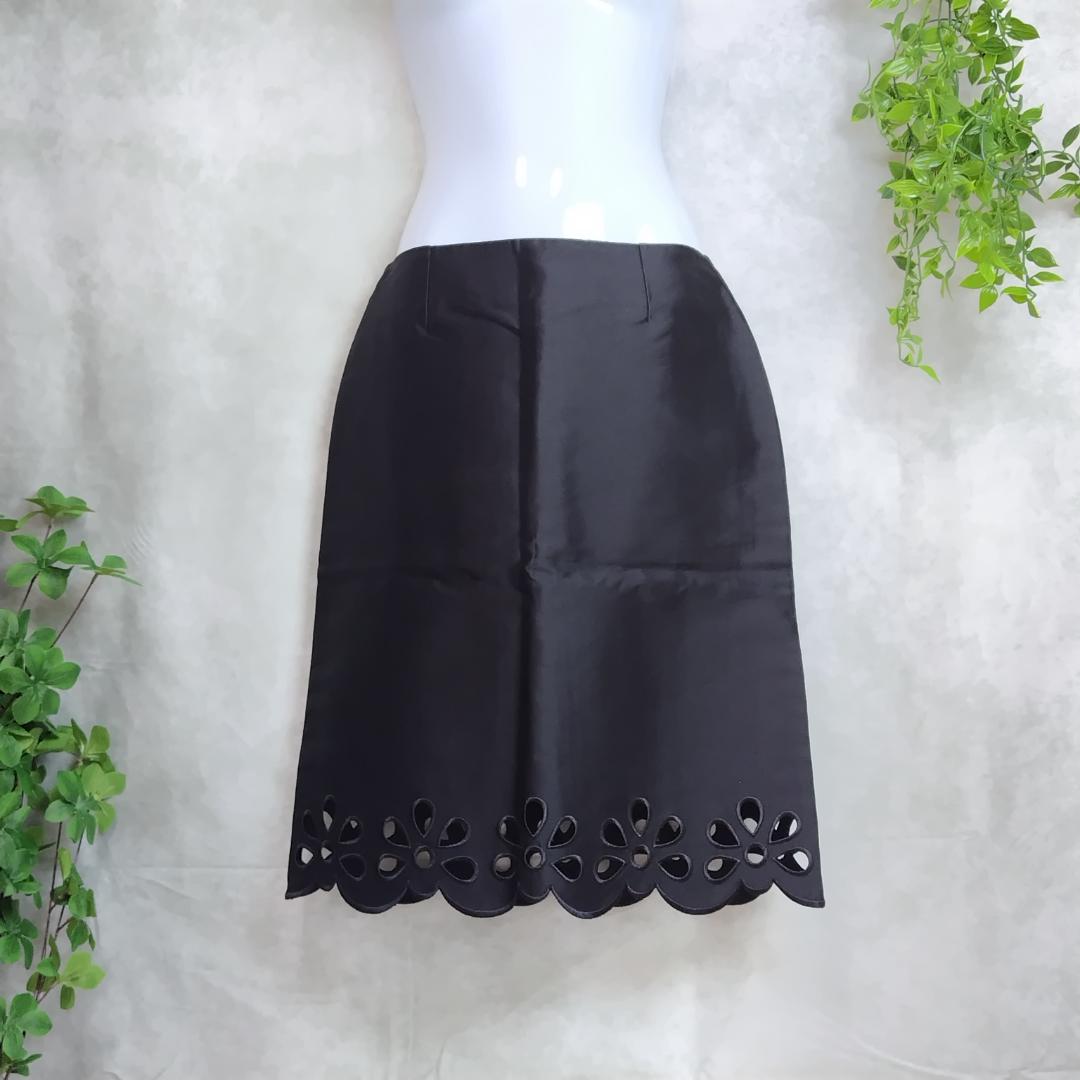 【Celine】タイトスカート　シルク100％　スカラップ　刺繍　S