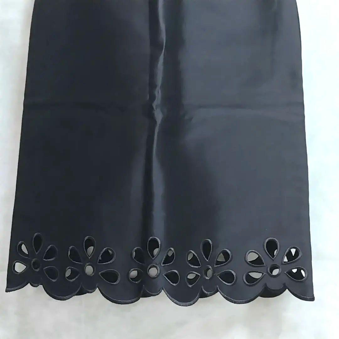 【Celine】タイトスカート　シルク100％　スカラップ　刺繍　S