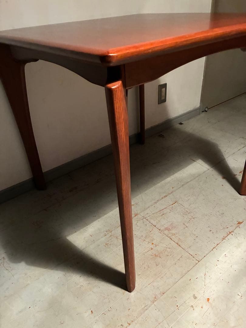 ACTUS BOSCO ダイニングテーブル　朝日木材加工　ダイニングテーブル