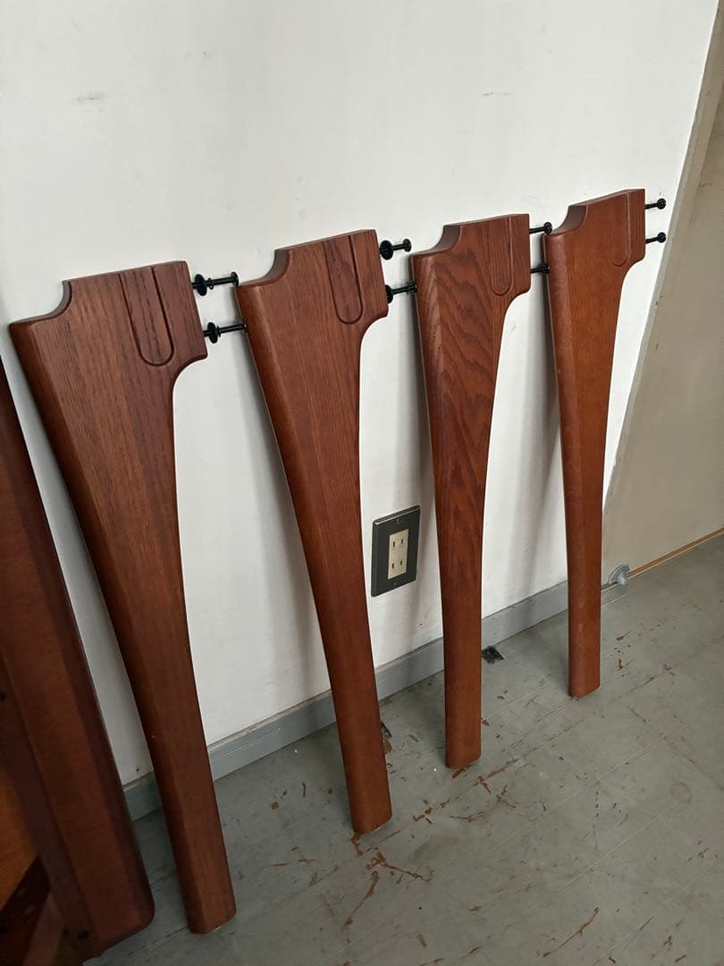 ACTUS BOSCO ダイニングテーブル　朝日木材加工　ダイニングテーブル