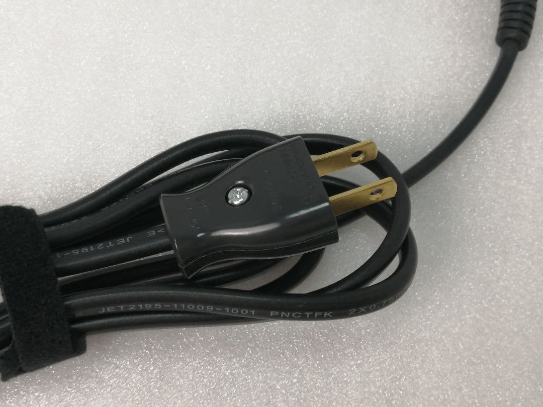 ヘアビューロン　4D Plus　ストレートヘアアイロン　リュミエリーナ　66