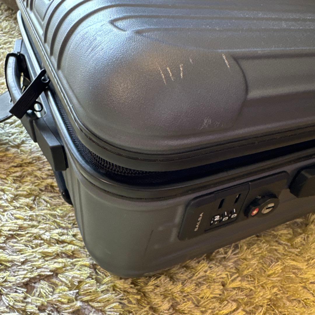 マ*グ様 RIMOWA SALSA 機内持込 33L スーツケース 837.52