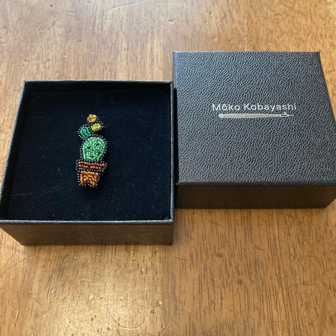 小林モー子　サボテンピン　メゾンデペルル