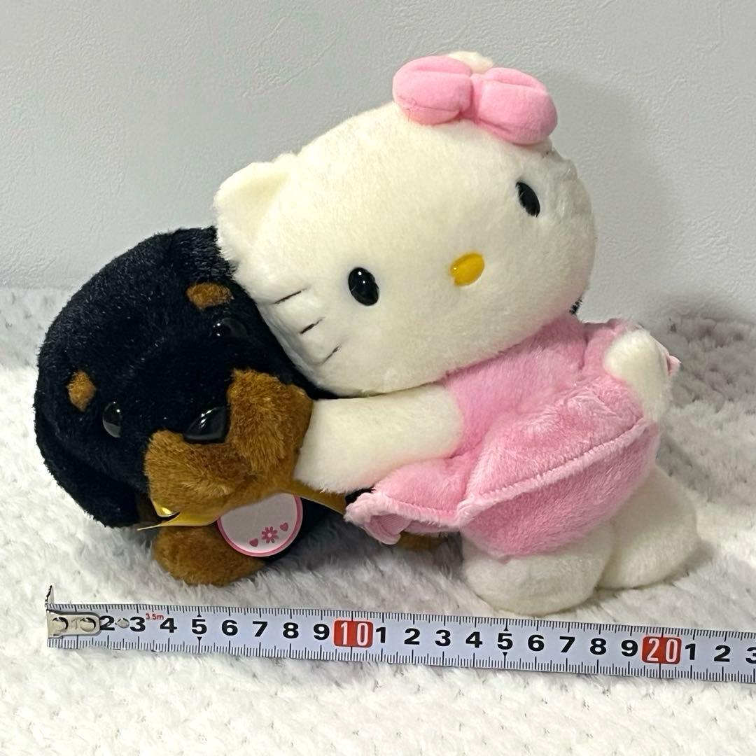 キティとお友達のダックスフンド　ぬいぐるみ