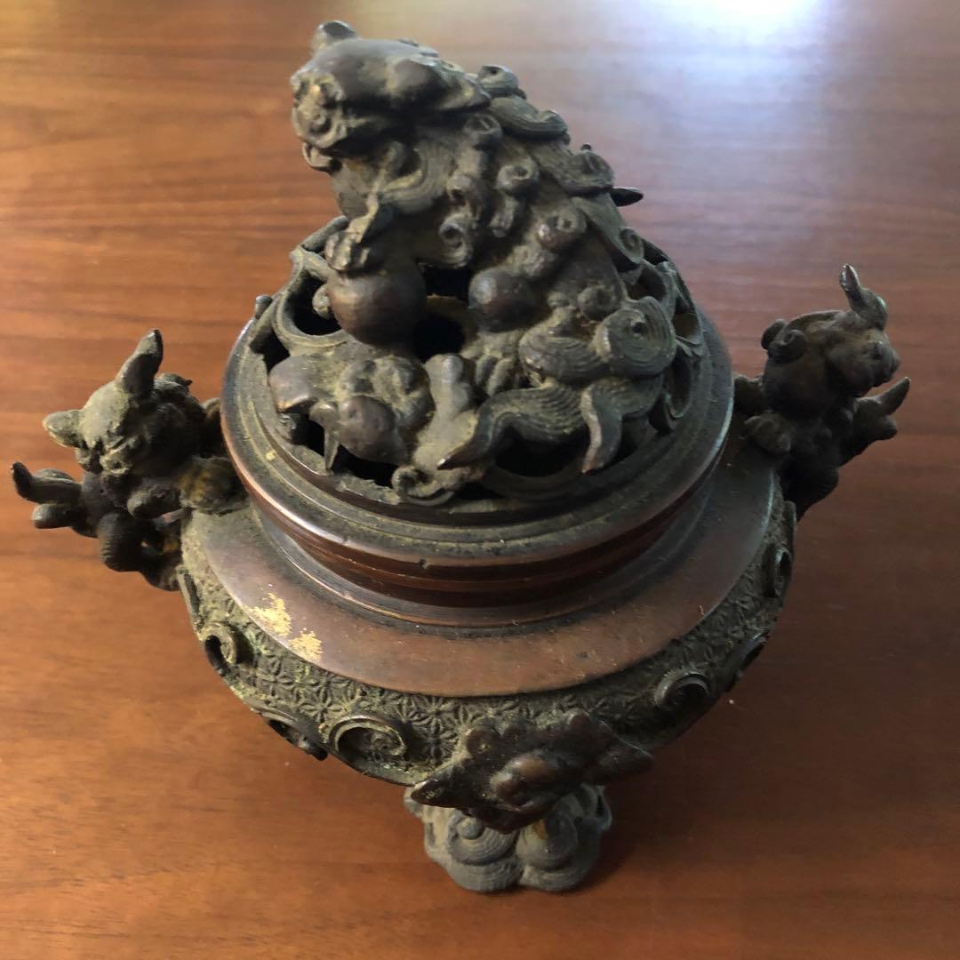 青銅製香炉 動物彫刻付き
