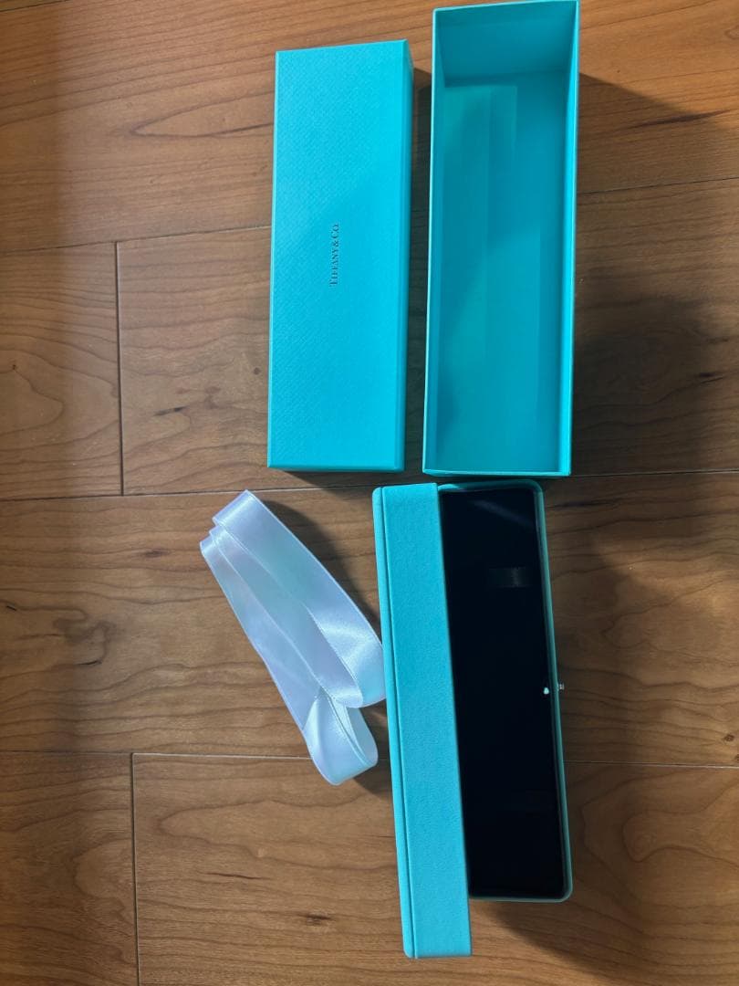 Tiffany 空箱・ジュエリーケース・紙袋3セット 限定チャーム付き