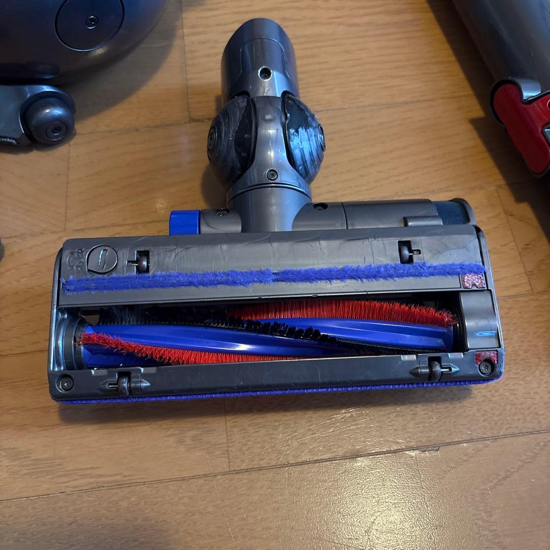 Dyson DC63 キャニスター掃除機　 分解清掃済み