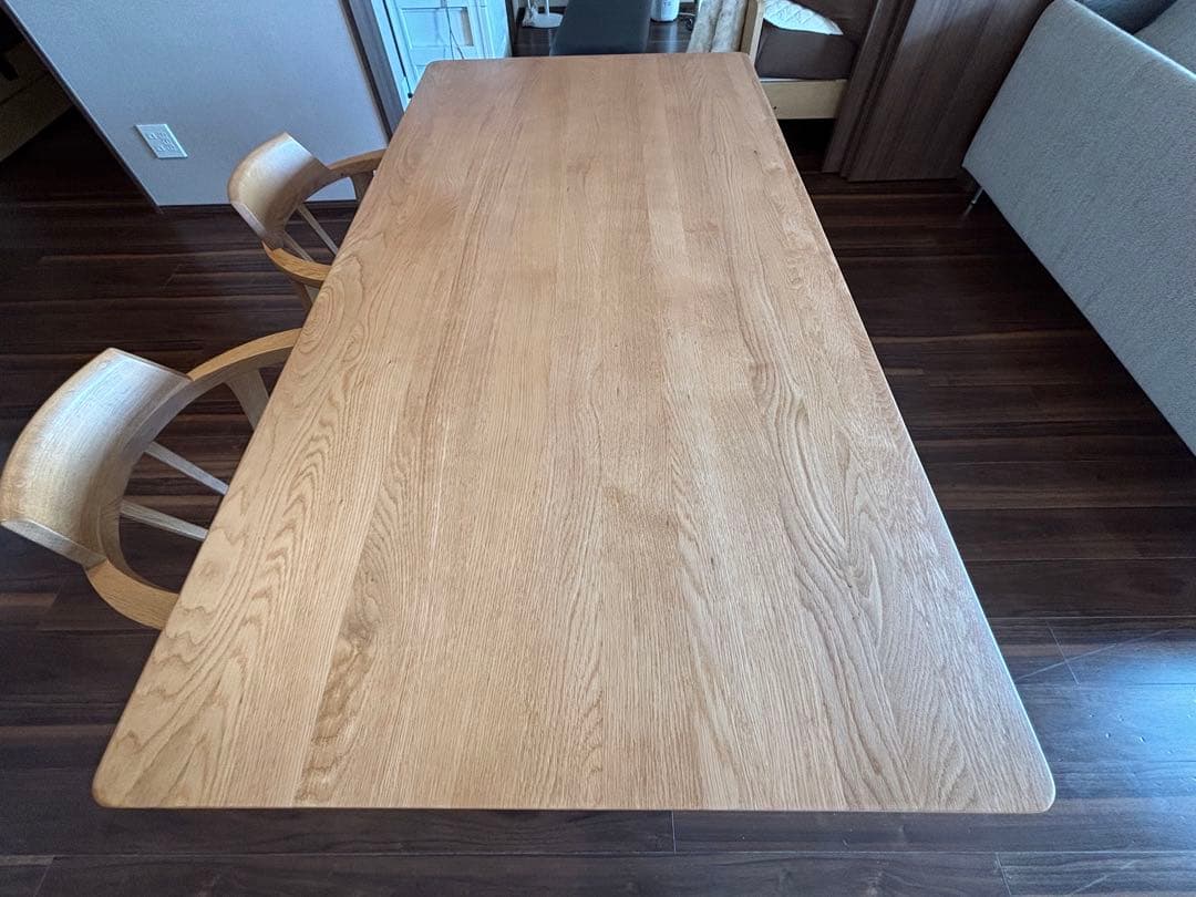 ダイニングテーブル　天然木製　２脚　オーク