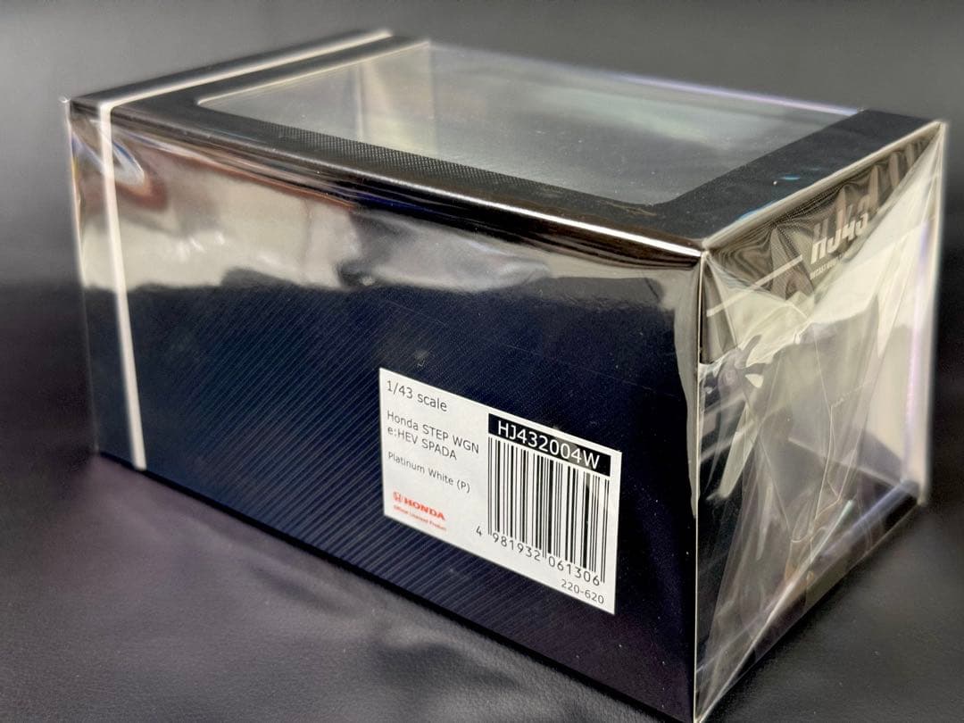ステップワゴン　スパーダ　ミニカー　新品　1/43 ホンダ　STEPWGN