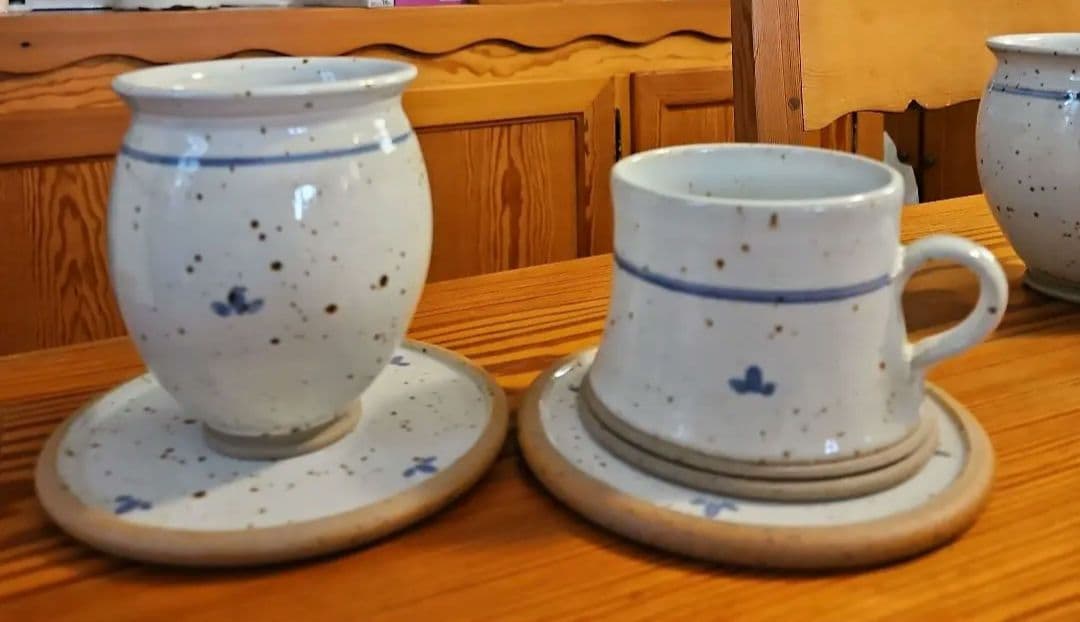 南仏プロバンス　陶器8点セット　 ケーキ皿　カップ&ソーサー　コップ