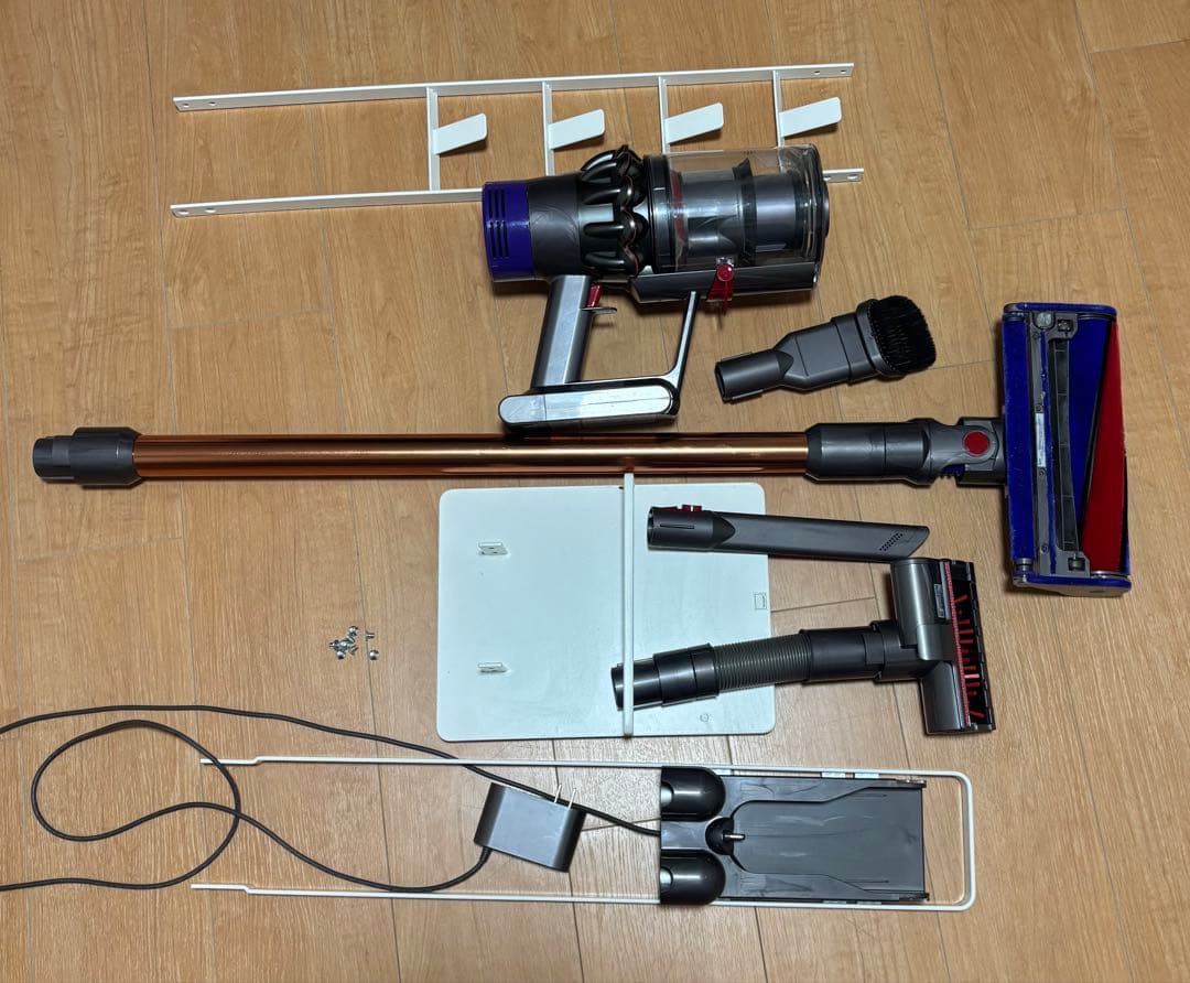 ダイソン掃除機SV12 スタンド付き