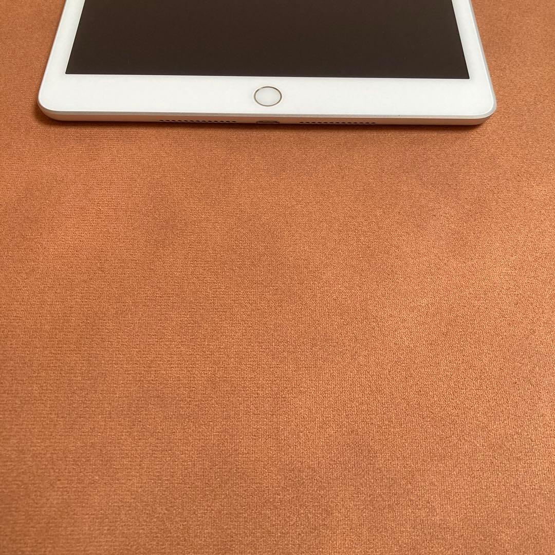 282【早い者勝ち】iPad8 第8世代 32GB WIFIモデル☆