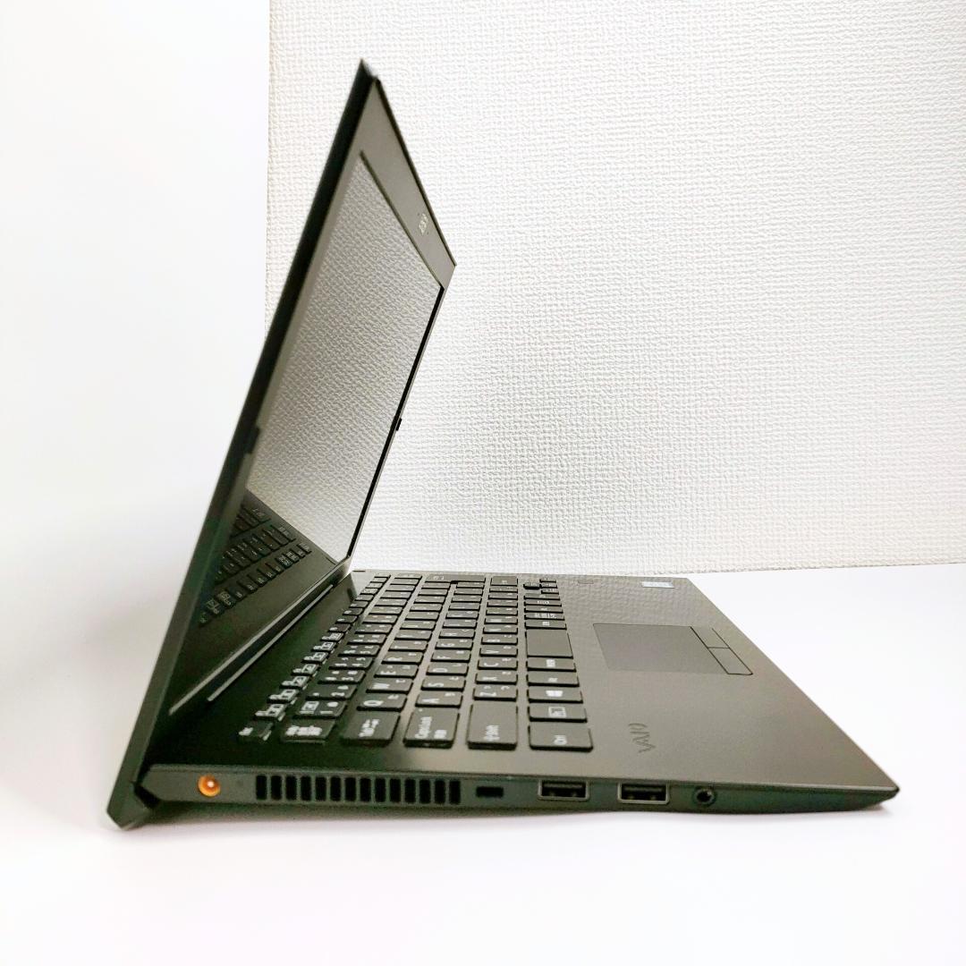 16GB✨️第8世代i7/windows11/SSD/カメラ付きノートパソコン