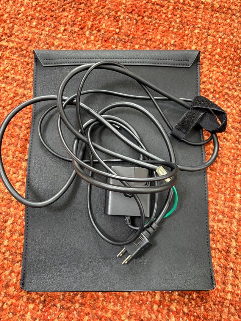 HP Spectre 13-v107TU　ノートPC