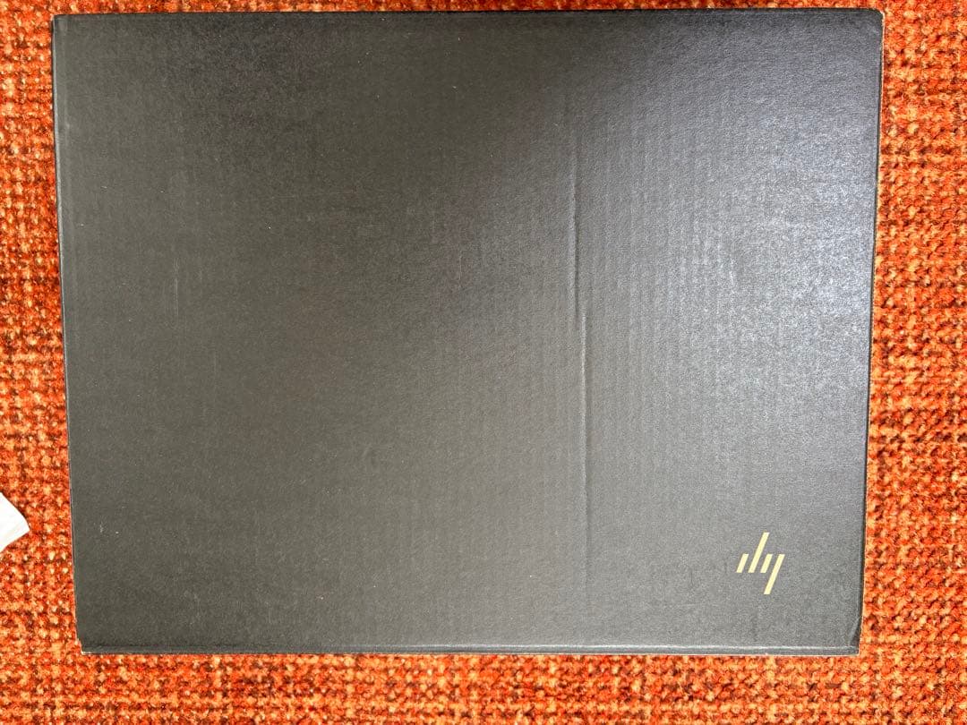 HP Spectre 13-v107TU　ノートPC