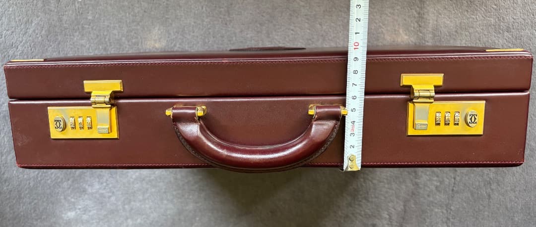 カルティエ　レザーアタッシュケース