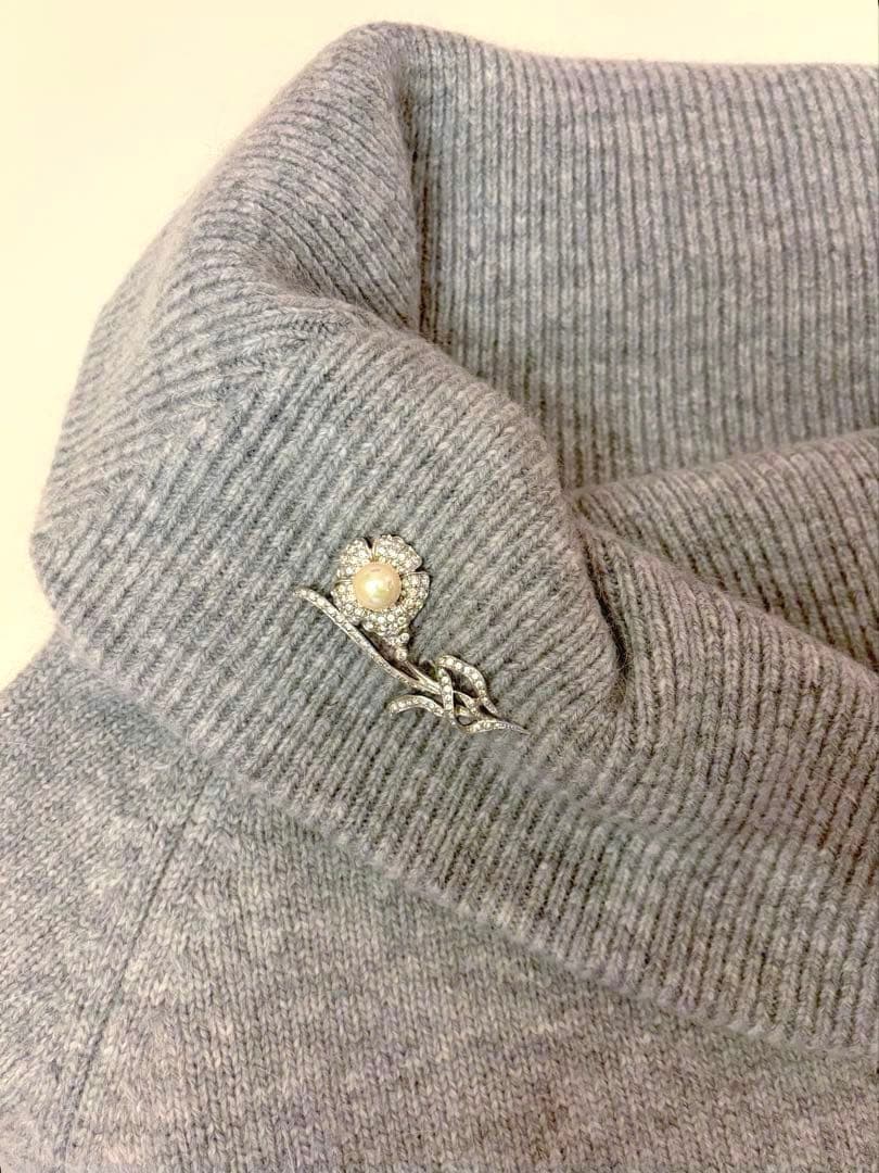 ヴァンドームブティック　パールフラワーブローチ　リボンペースト