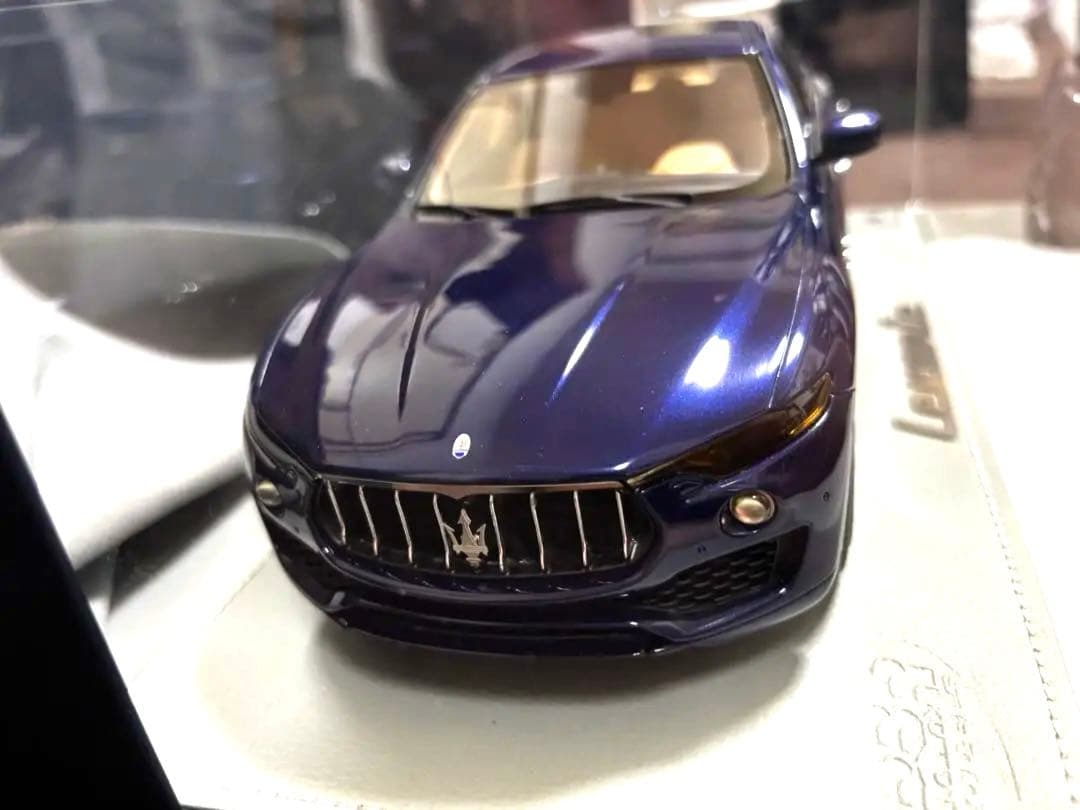 処分SALE!マセラティレヴァンテ1/18LimitedEdition39/50