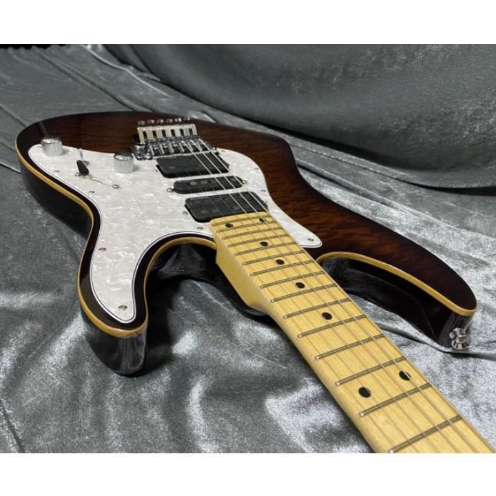 使用感少なめ美品！ SCHECTER SD-2-24 AS 国産本格モデル