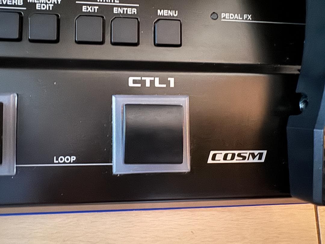 BOSS GT-1 ギターエフェクター（アダプターなし）