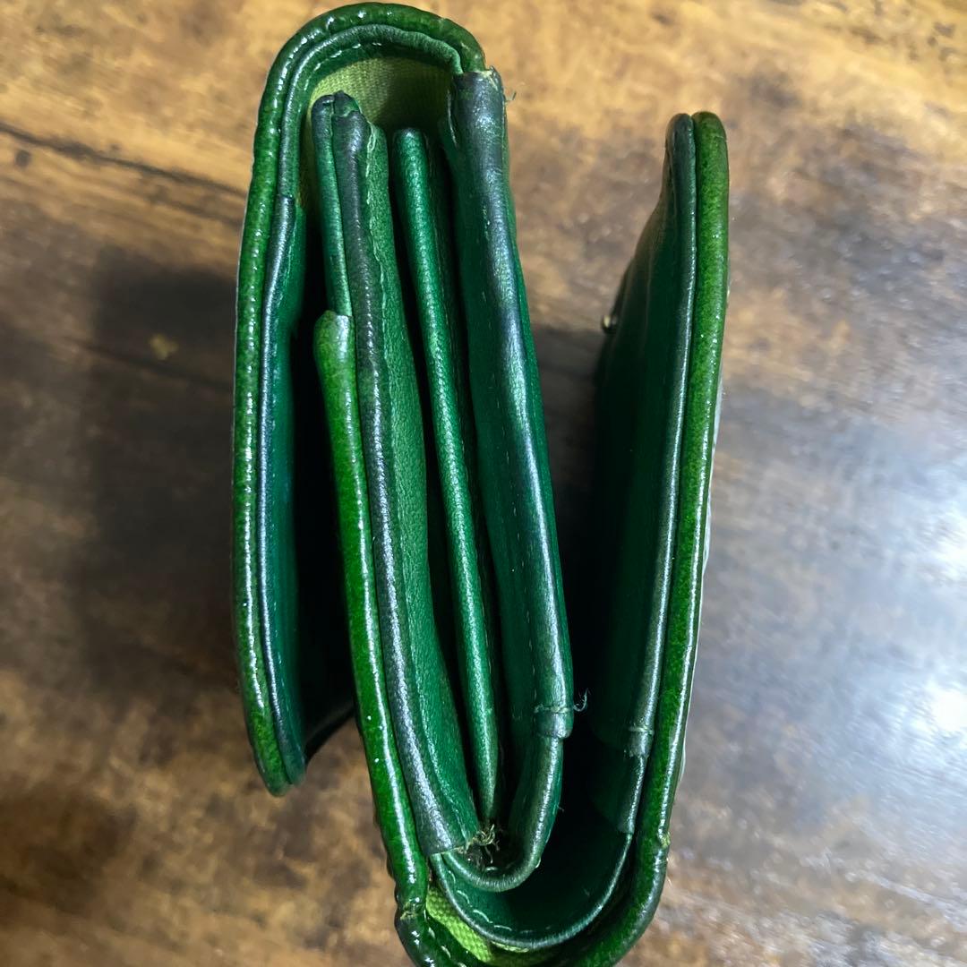 希少Vivienne Westwoodエナメル総柄刺繍折り財布グリーン