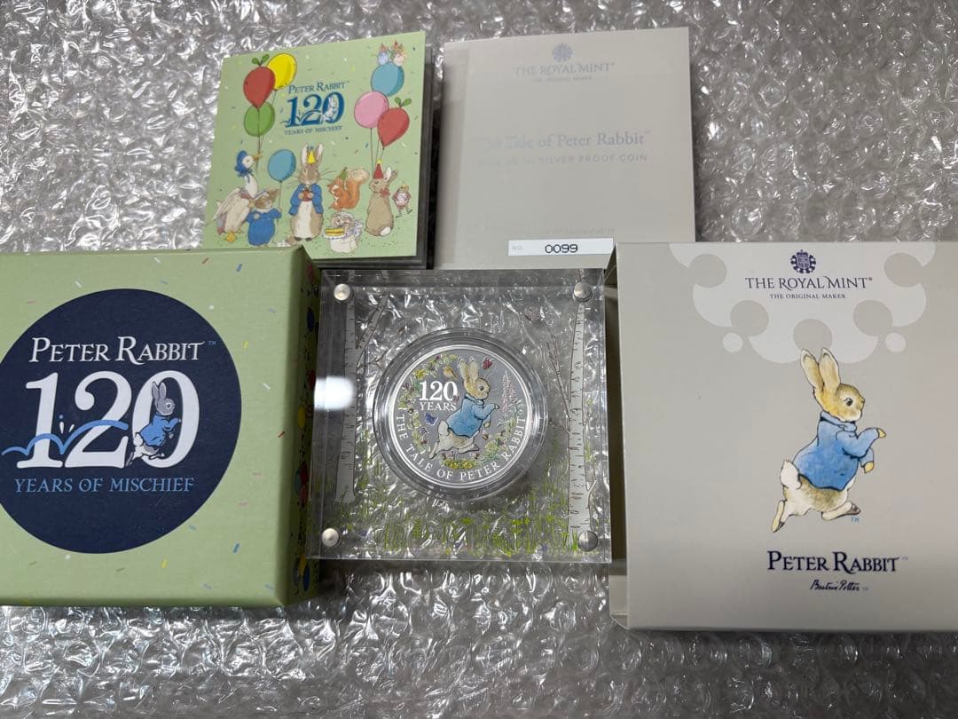 2022年 ピーターラビット PETER RABBIT 120周年 記念銀貨