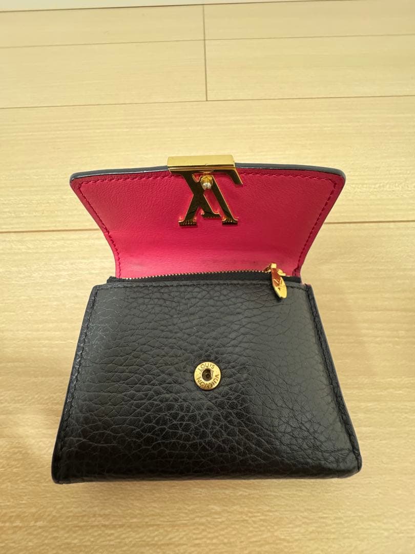 ゆな　LOUIS VUITTON ポルトフォイユ カプシーヌ 財布