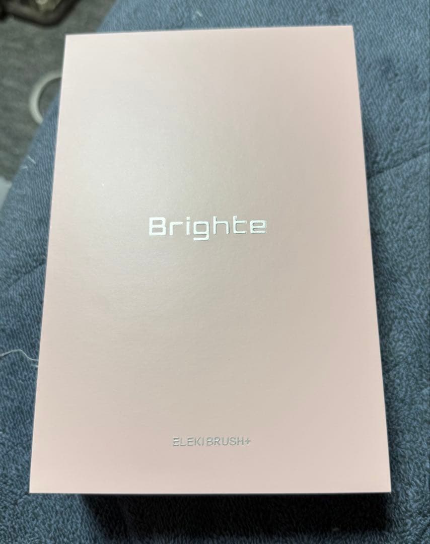 Brighte ELEKI BRUSH+ 美顔器　ピンク